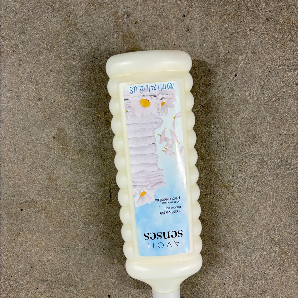 Avon Sensitive Sense Bubble Bath. 24oz . New